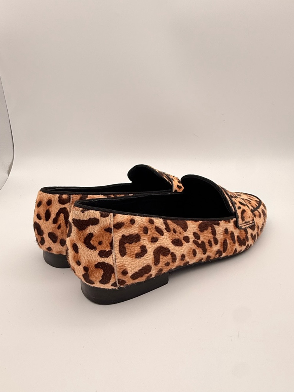 Antonio Melani Leopard Calf Hair Loafers Flats Women’s Size 9 - Picture 8 of 13
